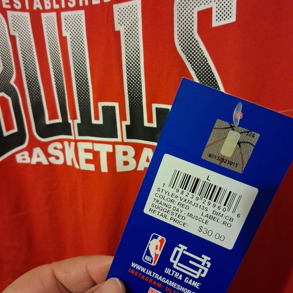 TWO Chicago Bulls Sleevsless Basketball - Picture 6 of 6